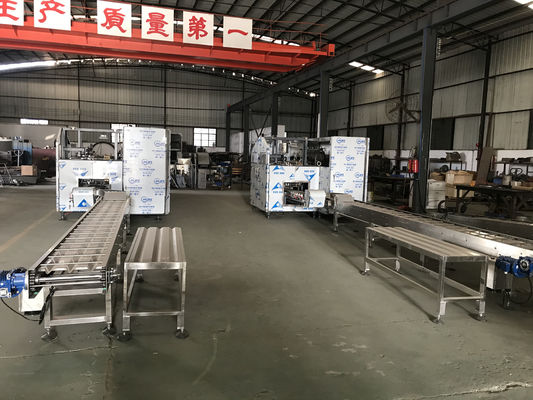 8 কেজি / এইচ এলপিজি 380V 3.37Kw স্বয়ংক্রিয় আইসক্রিম শঙ্কু মেশিন